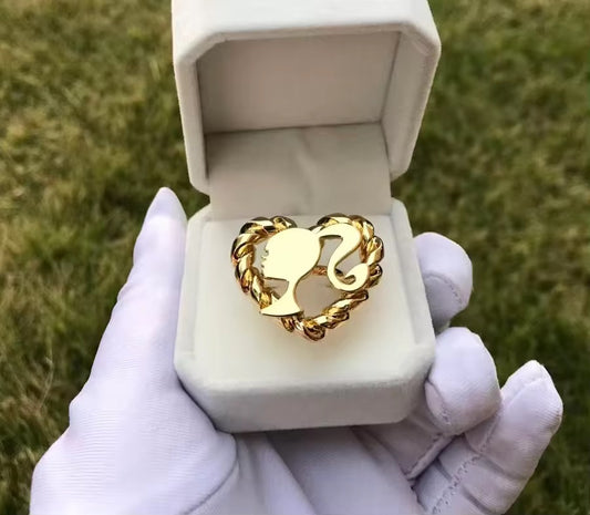 CUSTOM TWIST PRETTY RING