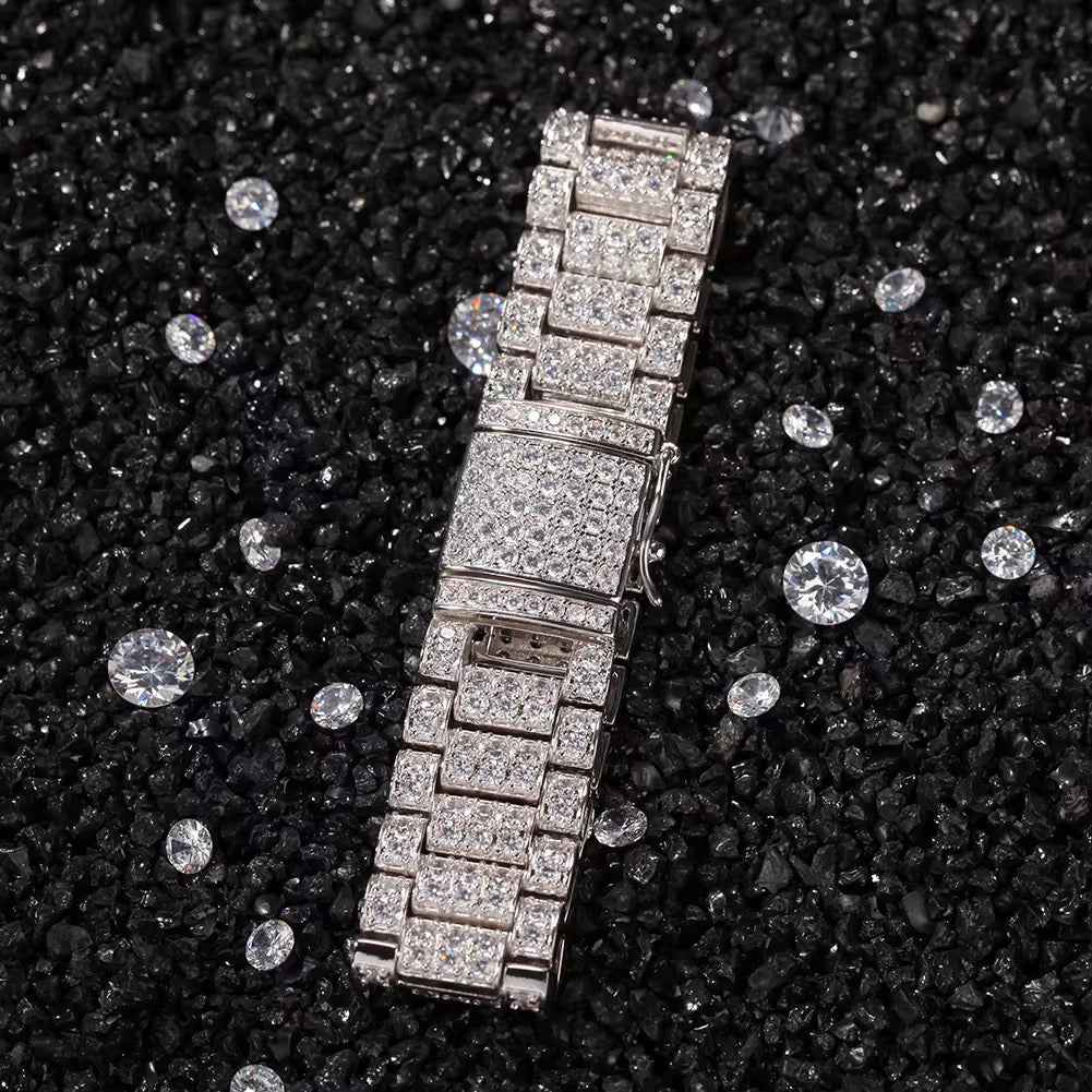PRETTY ICED OUT BRACELET BAND
