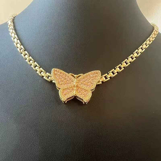 BUTTERFLY PRETTY CHAIN